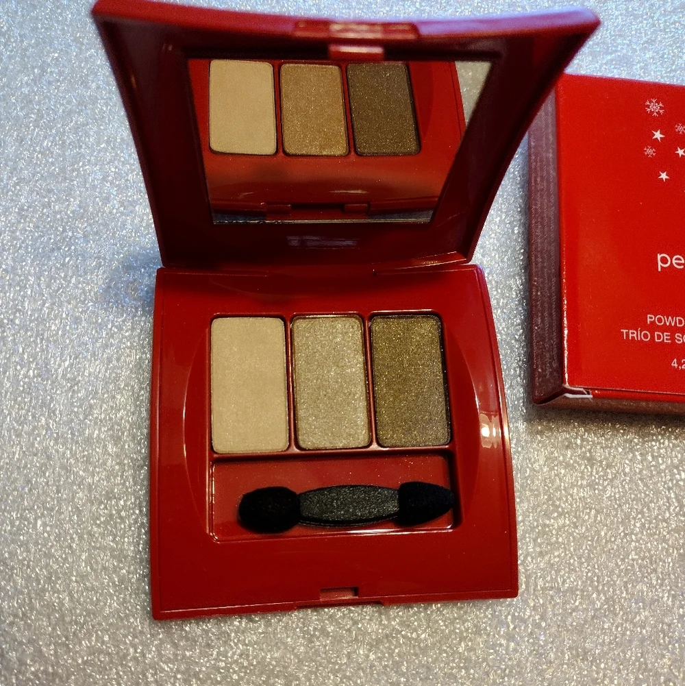 Jafra Cosmetics Powder Eyeshadow Trio Peppermint Glam